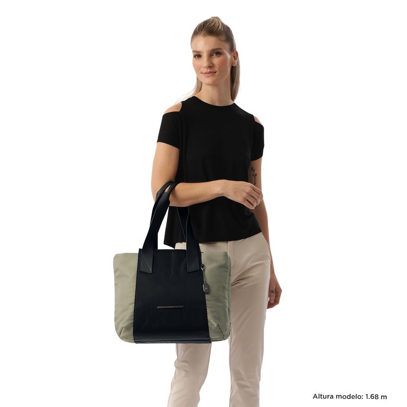 MA02IND759-24200-GN0-ECOMMERCE_2.jpg